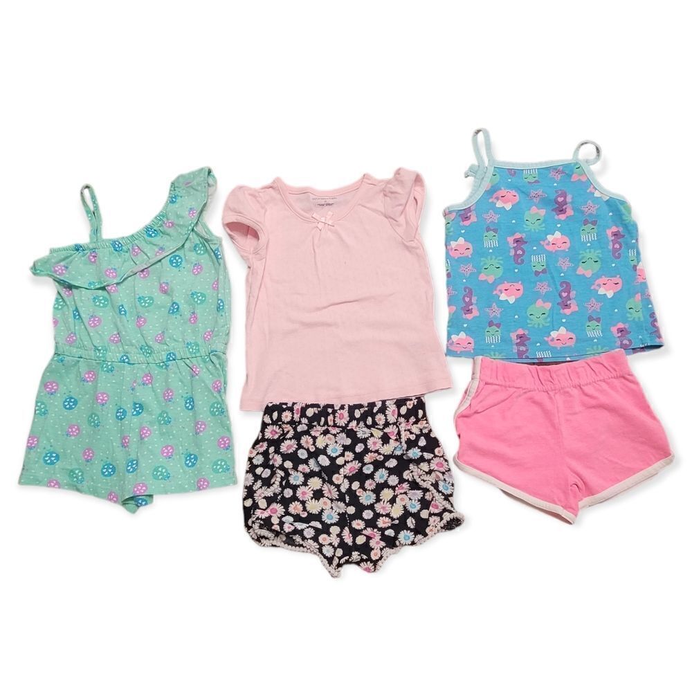 Bundle of girls matching sets